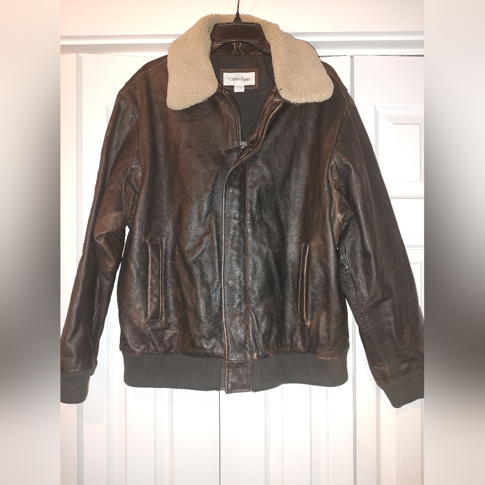 Calvin Klein men's brown leather jacket Large